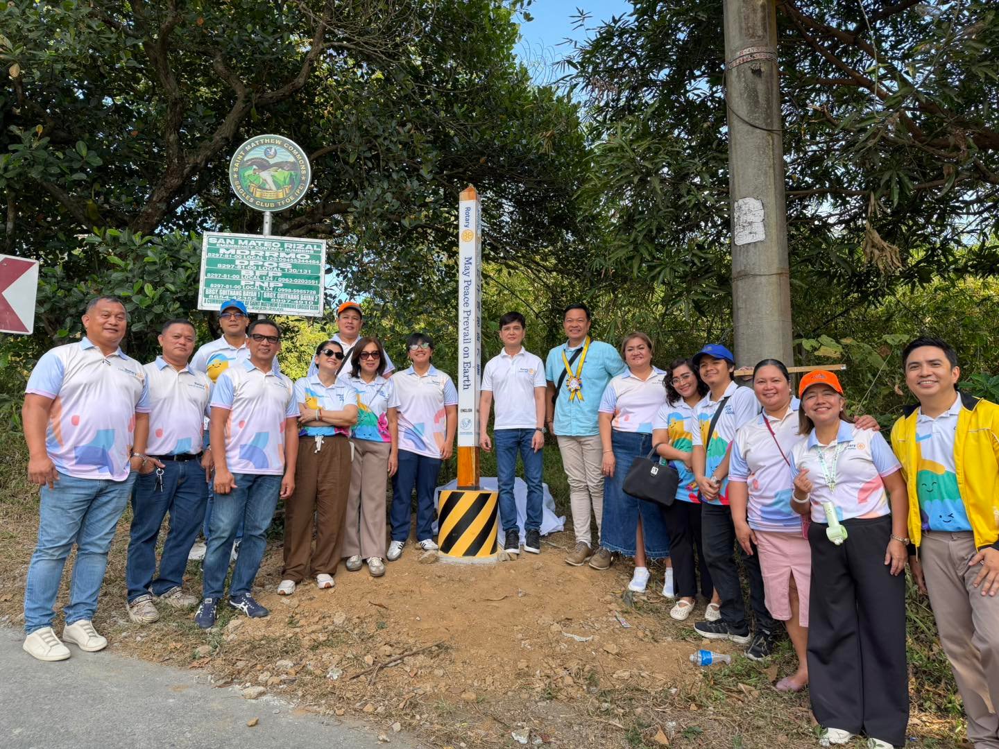 SAN MATEO UNITES FOR PEACE: ROTARY INSTALLS PEACE POLE ON C6 ROAD